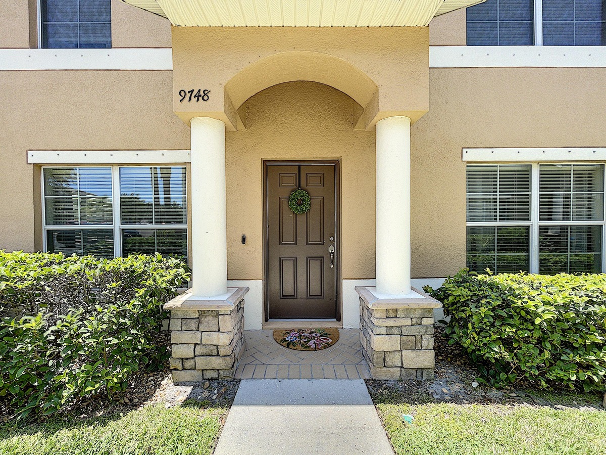 9748 Trumpet Vine Loop, Trinity, FL 34655 SmartReal