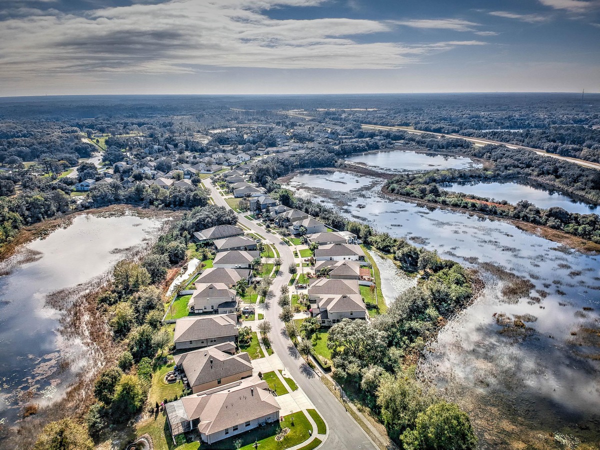 12707 Drakefield Dr, Spring Hill, FL 34610 SmartReal