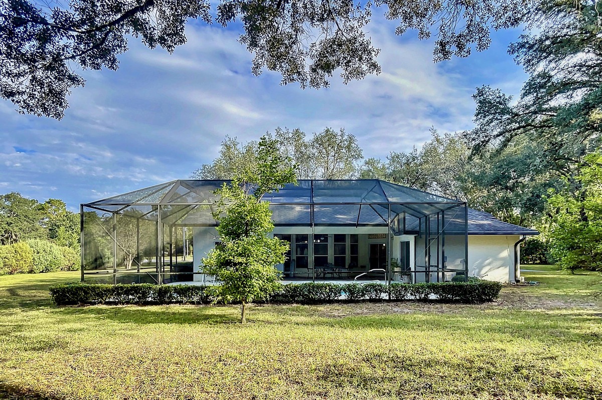 1836 W Pine Ridge Blvd, Beverly Hills, FL 34465 | SmartReal