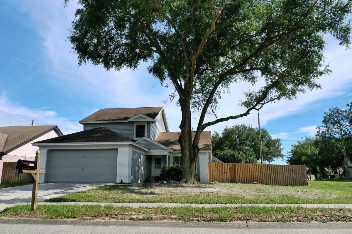 24814 Silversmith Dr, Carpenters Run, FL 33559 SmartReal