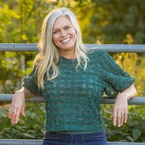 Karen  Place Harllee